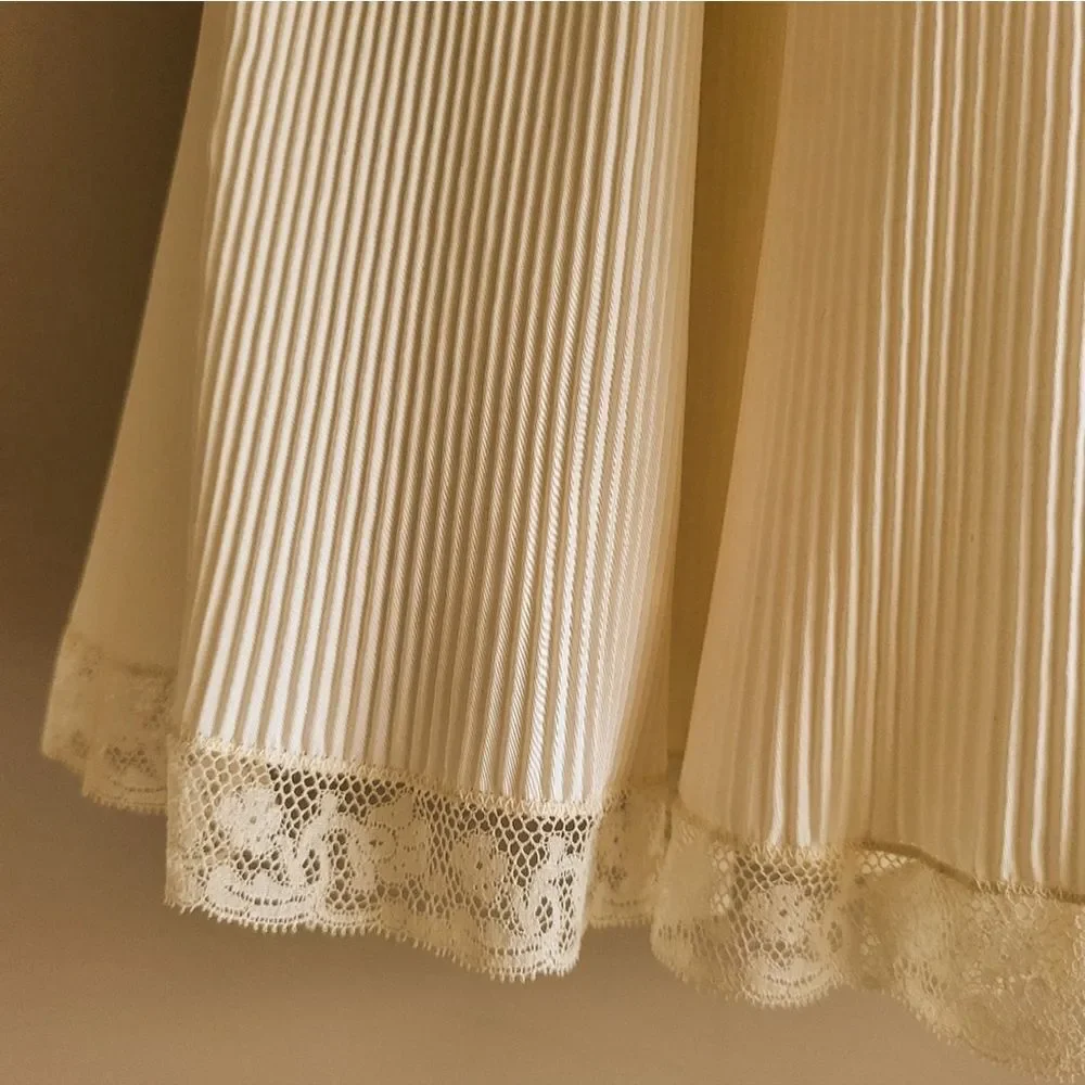 Vintage Barbizon Micro Pleated Petticoat / Tulle Skirt